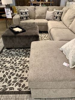 Black Friday ! Oversized Sectional ! LAF or RAF Sectional / couch /Living room set