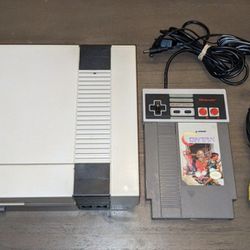 Original Nintendo NES Console Refurbished with Controllers