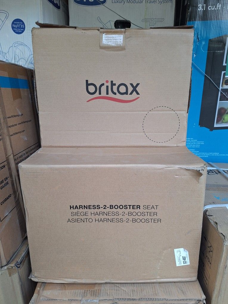 New Britax Carseat, Grow With You.