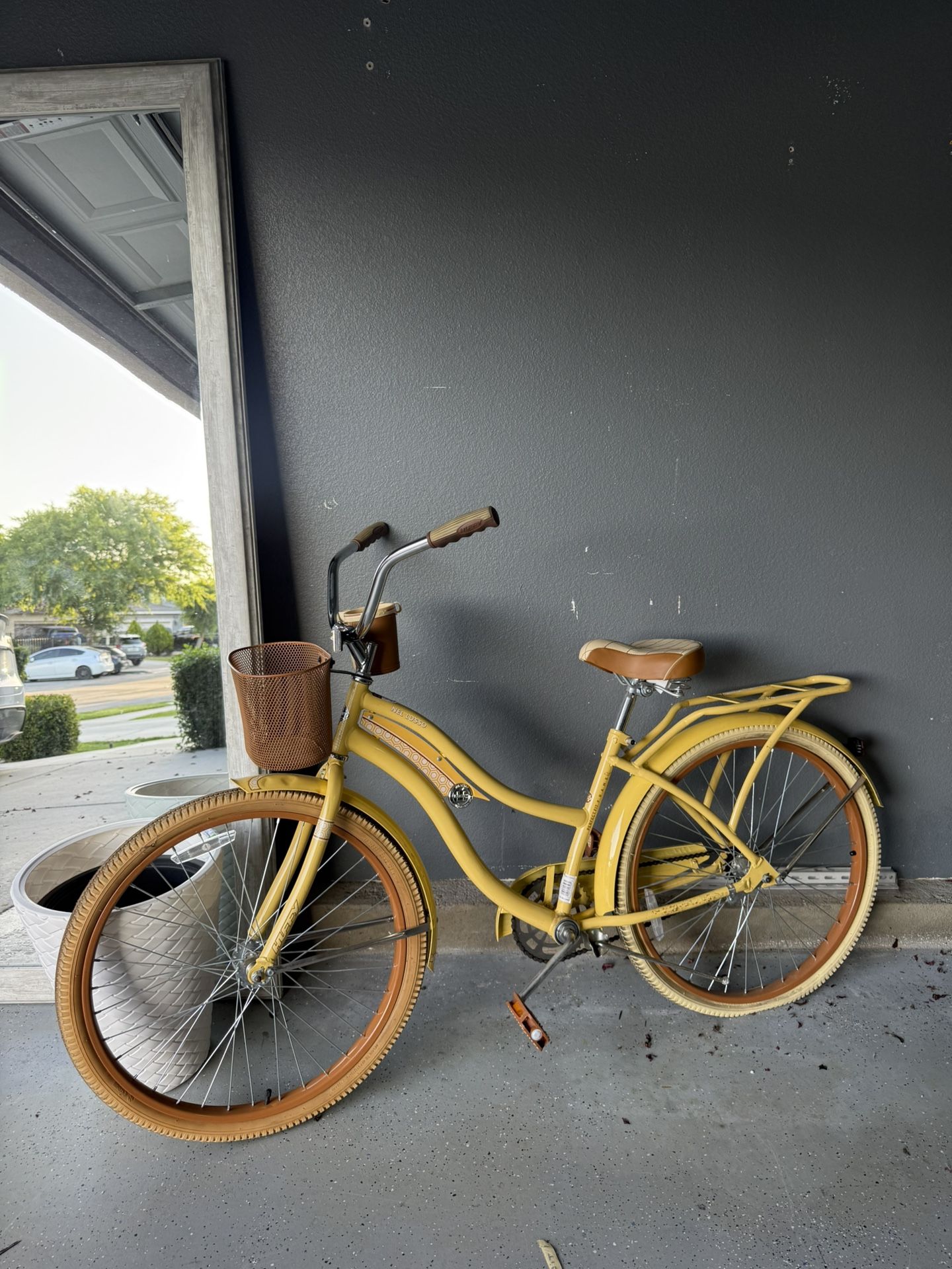 Huffy Beach Cruiser