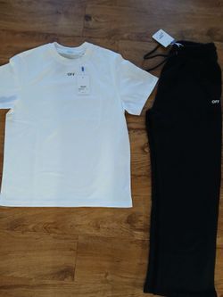 OFF WHITE