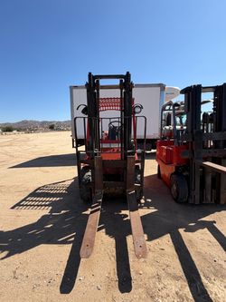 Hyster Propane Forklift – 48” Forks – Heavy Duty