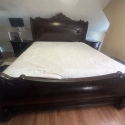 4 piece bedroom set. dresser , chest , 2 nightstands and king size bed frame with matress and box spring