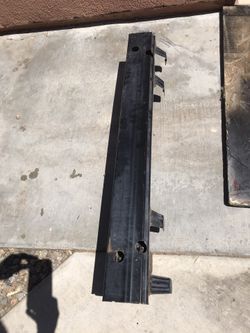 07 Toyota fj crusier REINFORCEMENT BAR 