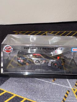 Hot Wheels Collectors Red Line Club RLC '72 Datsun black chrome