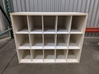 Versatile White 16-Cube Storage Organizer Shelf Unit