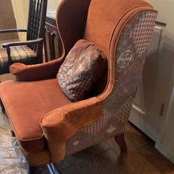 Queen Anne–style wing chair