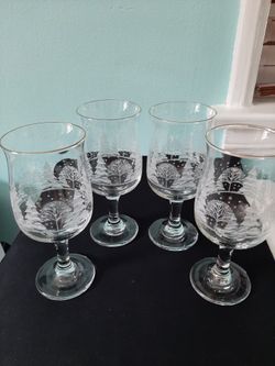 Set of 4~Arby's Libbey Christmas Winter White Frosted Etched Trees on Stemmed Tulip Shaped glasses.