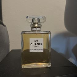 No. 5 Chanel