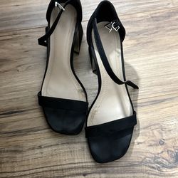 Women’s Sandals. Size - 6.5