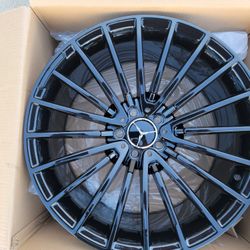 20"staggerd New Wheels & New Tires For MERCEDES BENZ S550