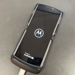 UNLOCKED 2020 MOTO RAZR 