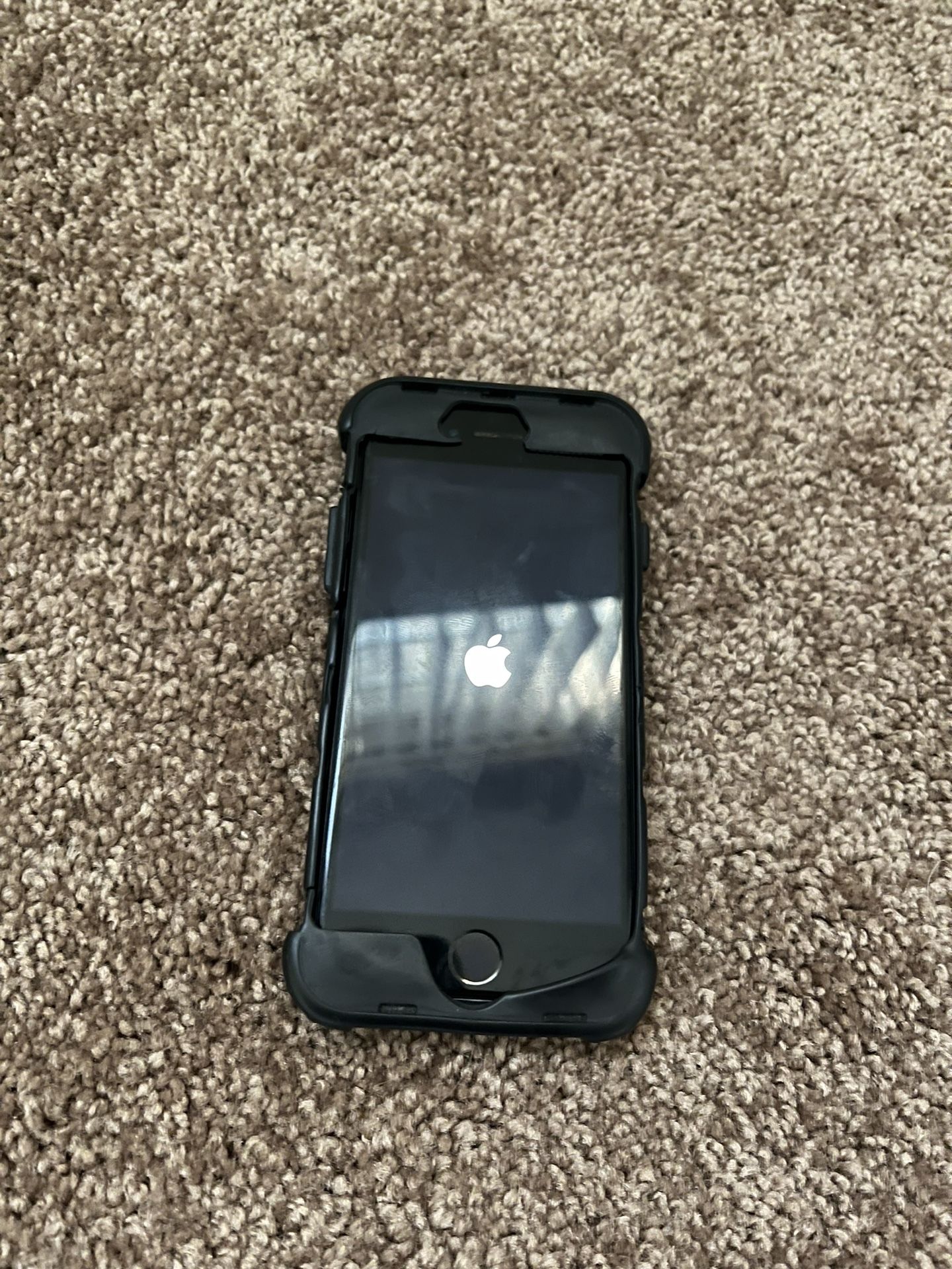 iPhone SE (second Gen)