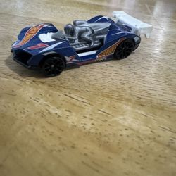 2011 HOT WHEELS IMPARABLE #7 SCALE 1/64 DIECAST CAR