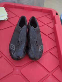 Zapatos De Fútbol Humbro Size 5 De Hombre Buenas Condiciones 