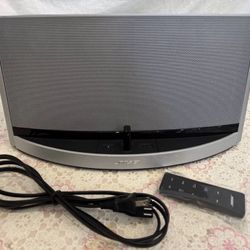 Bose® SOUNDDOCK® 10 Bluetooth® digital music system