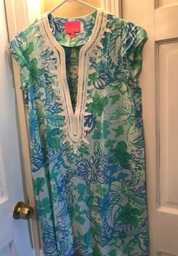 Lilly Pulitzer size medium