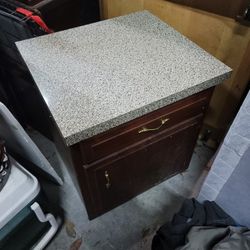 80s End Table , Real Wood $30obo