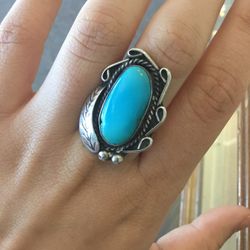 Sterling Silver Ladies Turquoise Fashion Ring Size 7.5