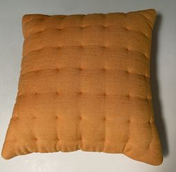 Crate & Barrel Throw Pillow Linen Cotton Tuffed 20 X 20