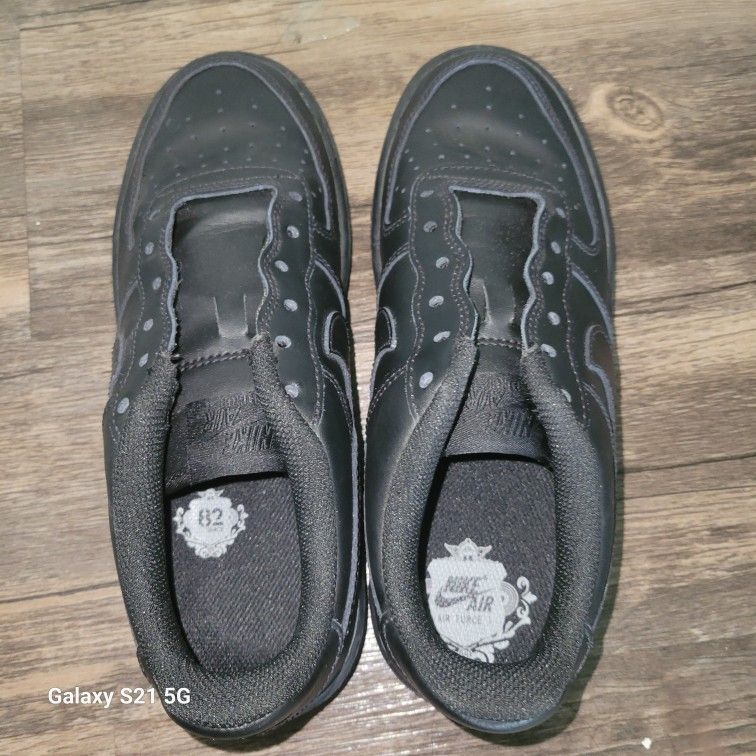 Black Airforces