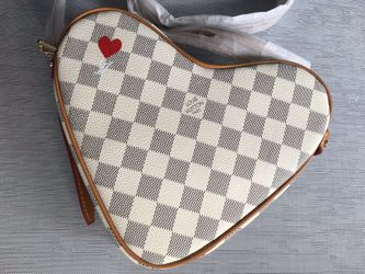Luxary White Checkered Heart Crossbody