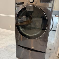 Washer  ThinQ LG (used )