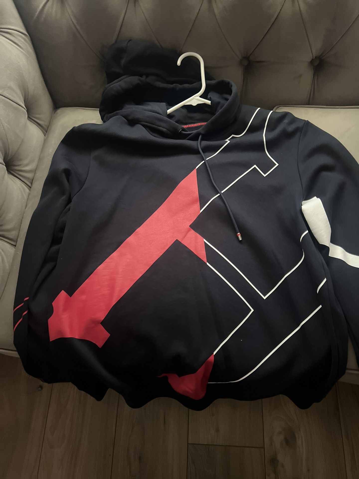 New Authentic Carolina Herrera Men Hooded Sweatshirt Size Large