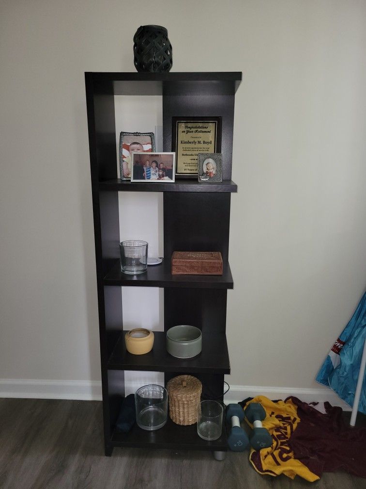 2 Five Foot Shelves