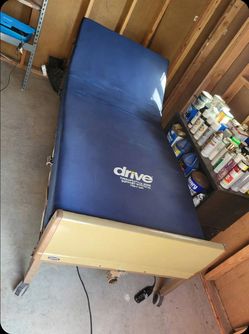 Support mattress and medical bed.