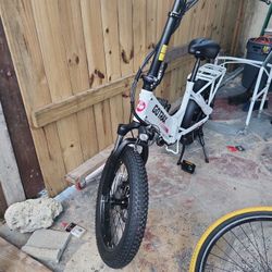 NEW! GO TRAX ELECTRIC FOLDABLE BIKE 