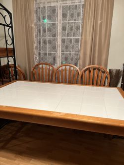 dining room set