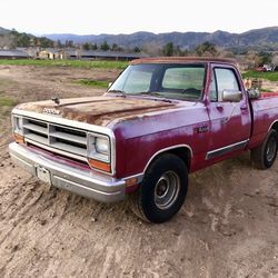 1988 Dodge Ram short bed