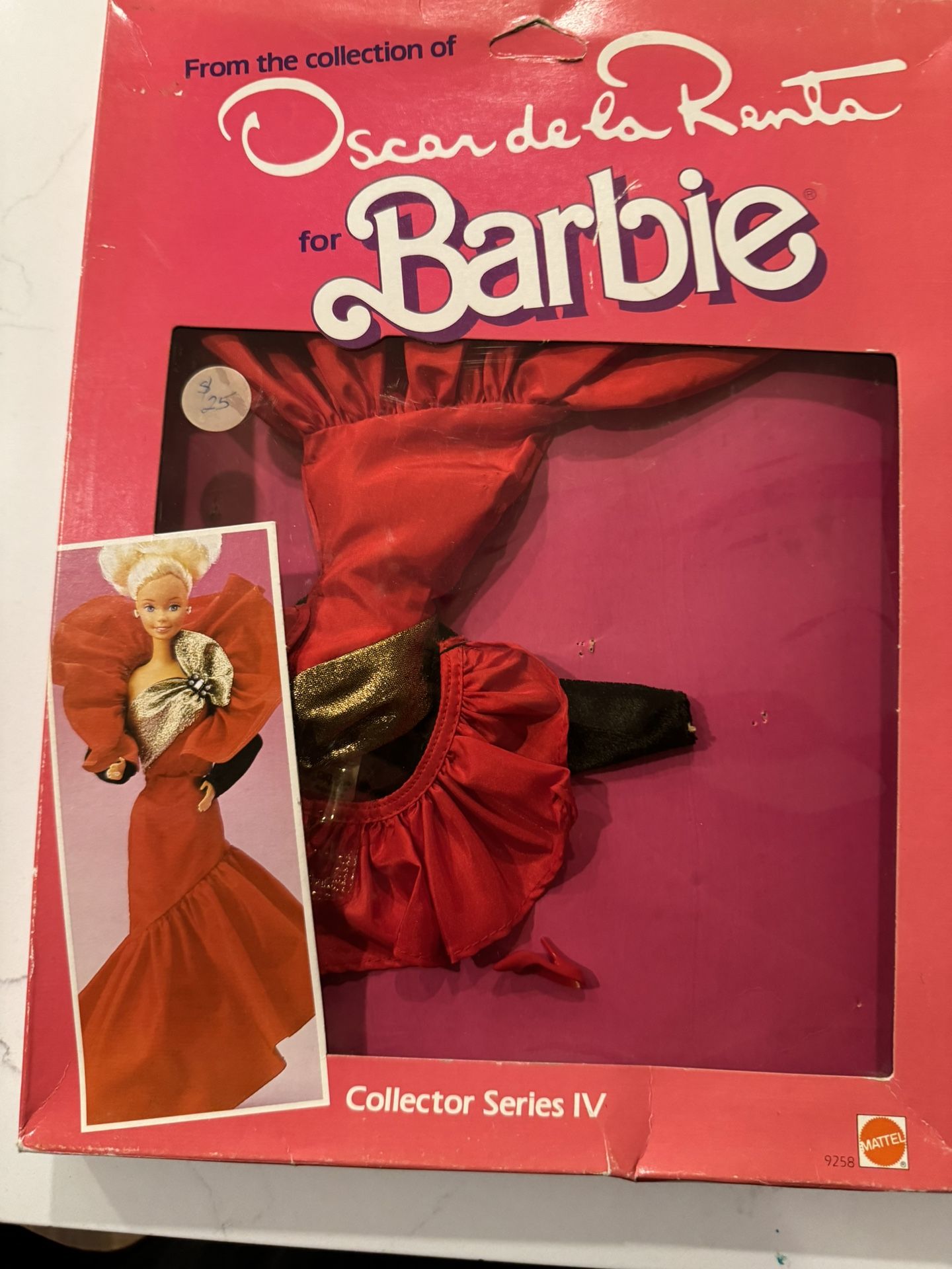 NRFB BArbie 1984 Oscar De La Renta Outfit #9258