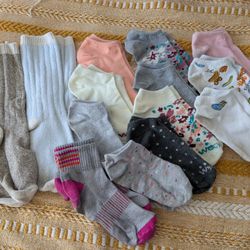 Free Women/Girls Socks
