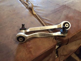 Upper control arms 03 vw Passat