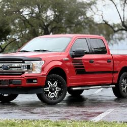 2018 Ford F150 Super Crew Cab XLT 