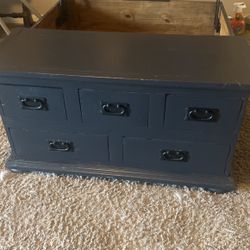 5 Drawer Coffee Table With Articulating Top. 