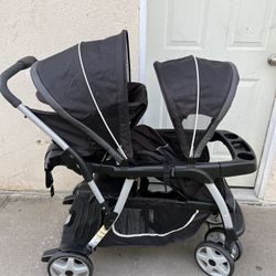GRACO DOUBLE STROLLER 