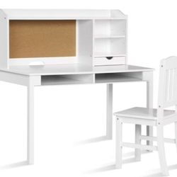Costway Kids Desk and Chair