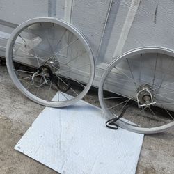 16’ kids trailer wheel 