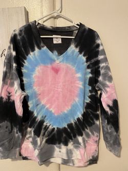 Like Love Size Small oversized Tie-Dyed Sweater For The Winter