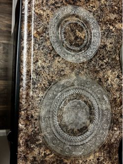 12-Piece Vintage Clear Glass Plate Set – 6 Dinner Plates & 6 Salad Plates