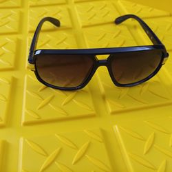 Men's Or Women's Sunglasses 