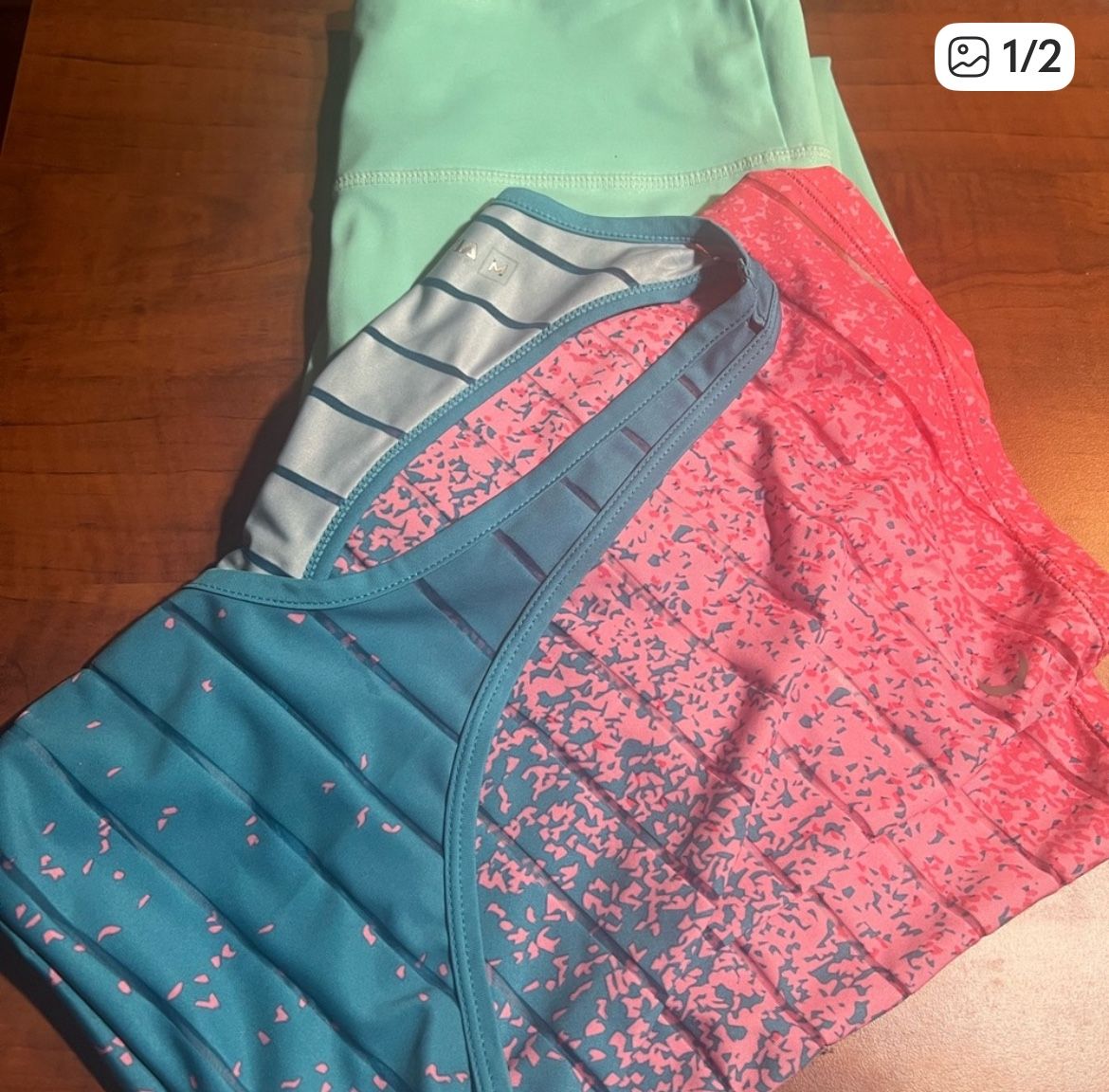 Zyia Set Leggings & tank