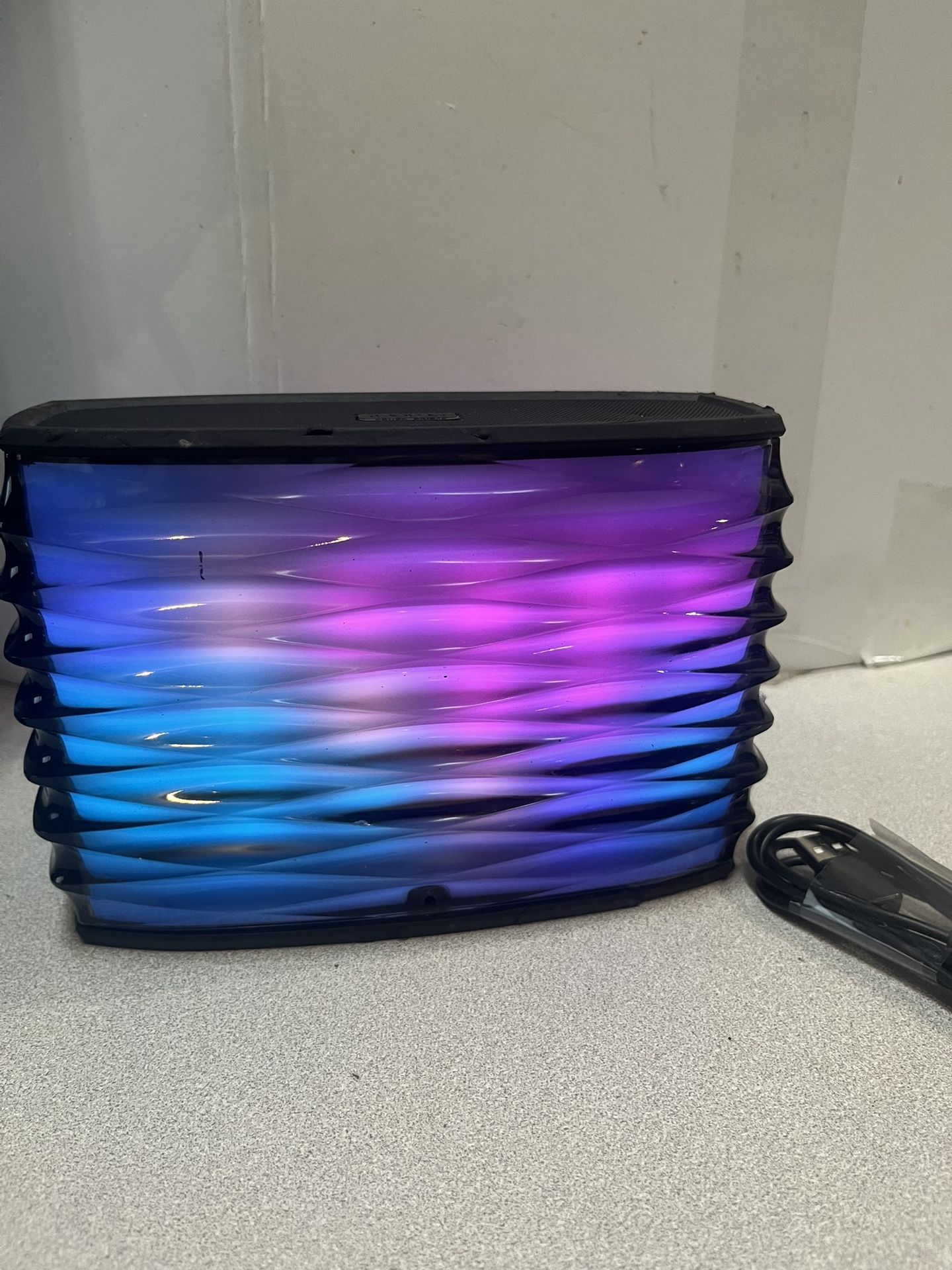 iHome iBT90 Portable Color Changing Bluetooth Speaker