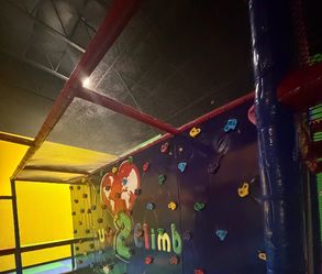 Rock climbing wall