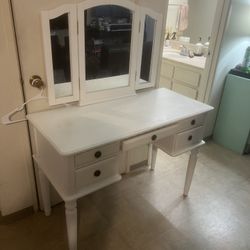 White Vanity Makeup Desk