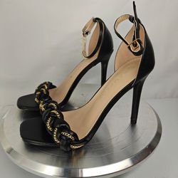 Size 7.5 US WOMEN'S black Rampage heels