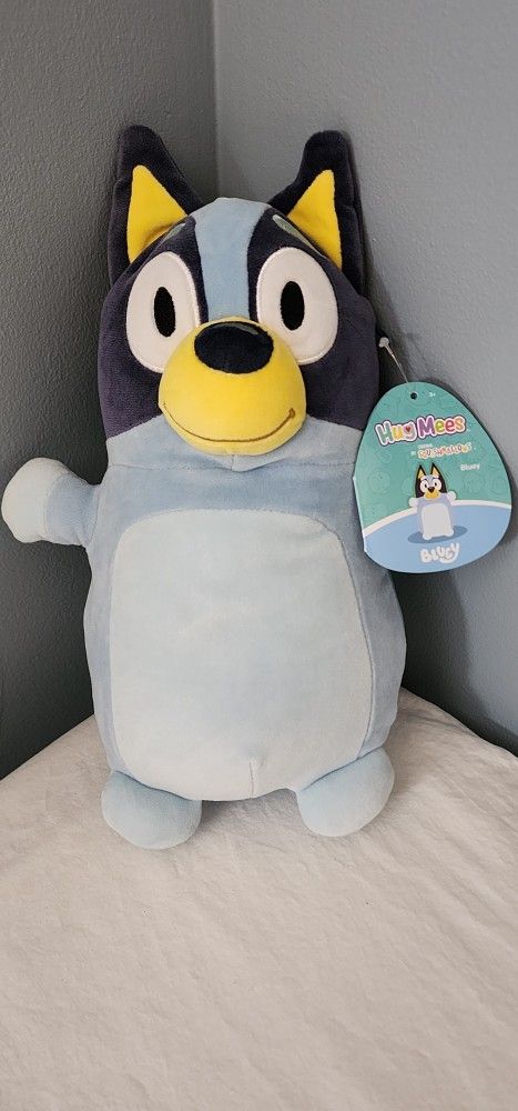 10" Bluey SQUISHMALLOW Hug Mee. New With Tags
